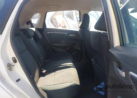 2015 Honda Fit Lx z USA, uszkodzony, nr VIN 3HGGK5H58FM763428